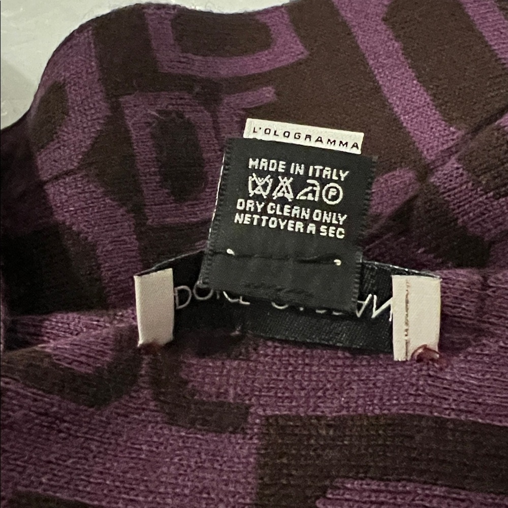 Dolce & Gabbana Black and Purple Wool Scarf EUC - Picture 4 of 8